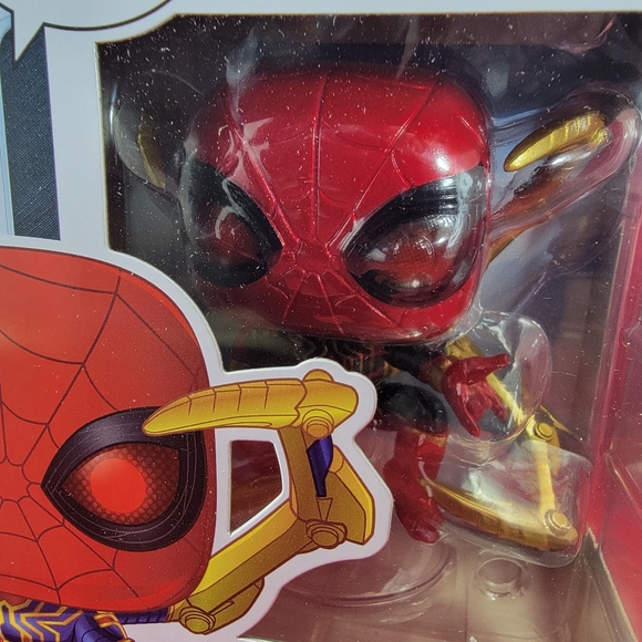 Iron spider funko # 574 (nib) - Picture 3 of 7